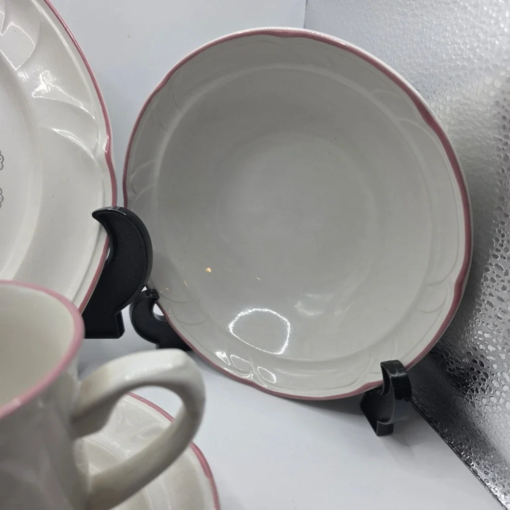 Victoriana by CHD 1988 setting for 3 Dinner Plate, Bowl, Cup, Saucer 90s Cottage